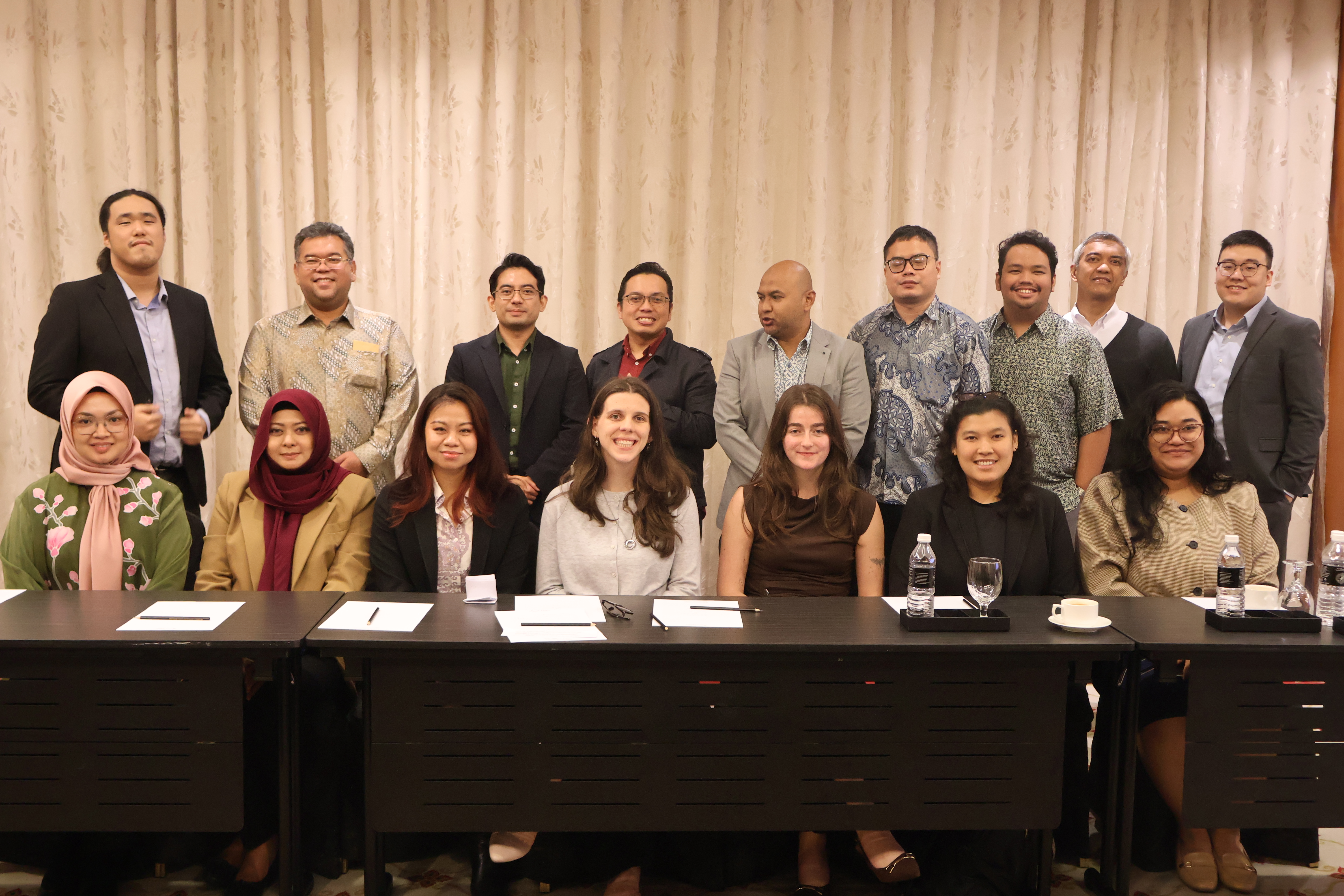 Roundtable Discussion on Advancing Access to Information in the Defence and Security Sector.